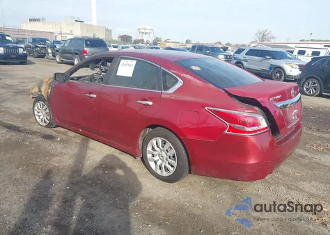 2014 Nissan Altima 2.5/2.5 S/2.5 Sl/2.5 Sv z USA, uszkodzony, nr VIN 1N4AL3AP4EC423572